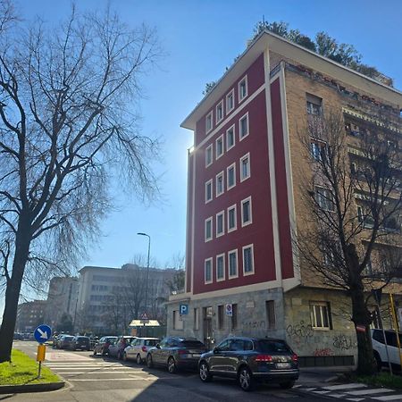Tolstoi 83 Apartment Milaan Buitenkant foto